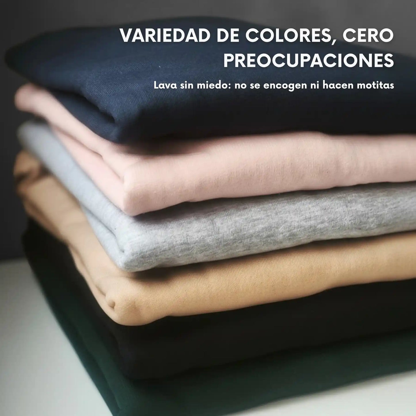 Cool Moms Club - Polerón Canguro Bordado