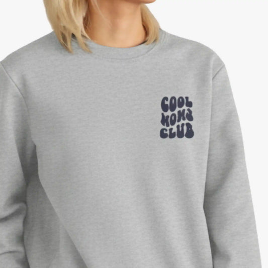 Cool Moms Club - Polerón Polo Bordado