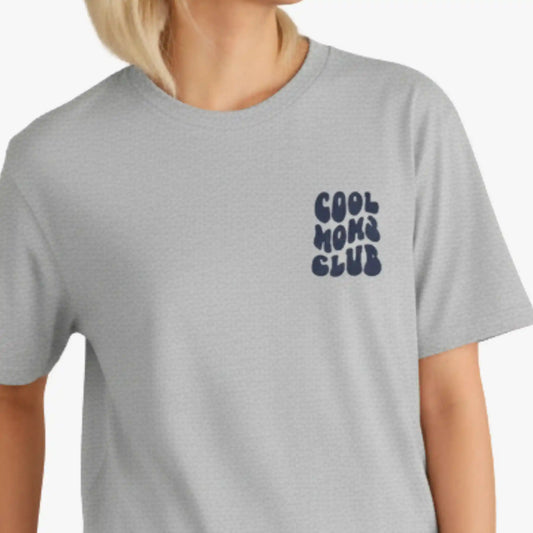 Cool Moms Club - Polera Manga Corta Bordada