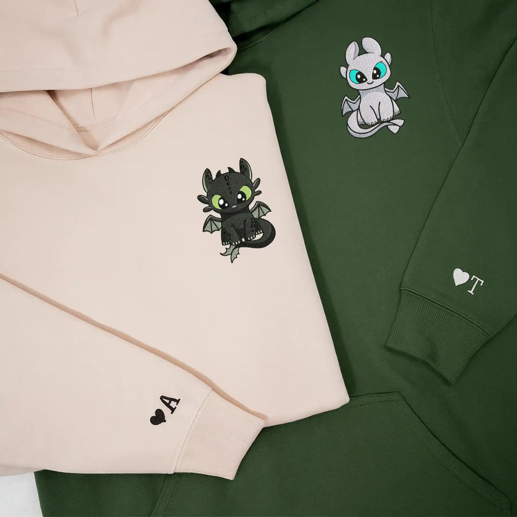 Polerón bordado personalizado para parejas diseño chimuelo y furia luminosa en Heartmade Chile